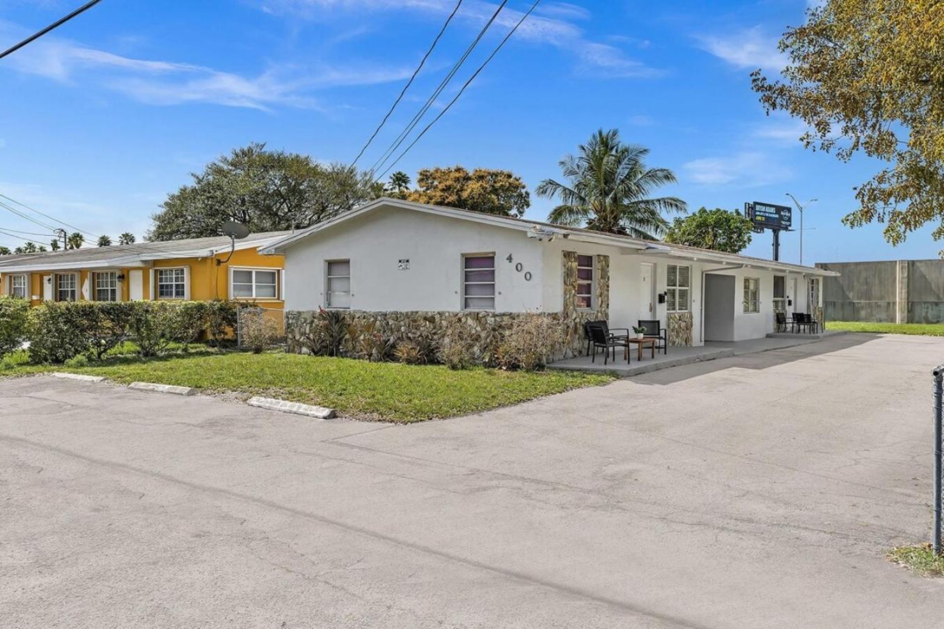 Boutique One Bdrm Close To Aventura Mall & * Hallandale Beach